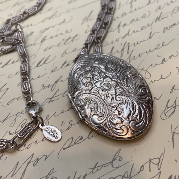 1928 Jewelry - 1928 Silver Tone Locket Necklace
